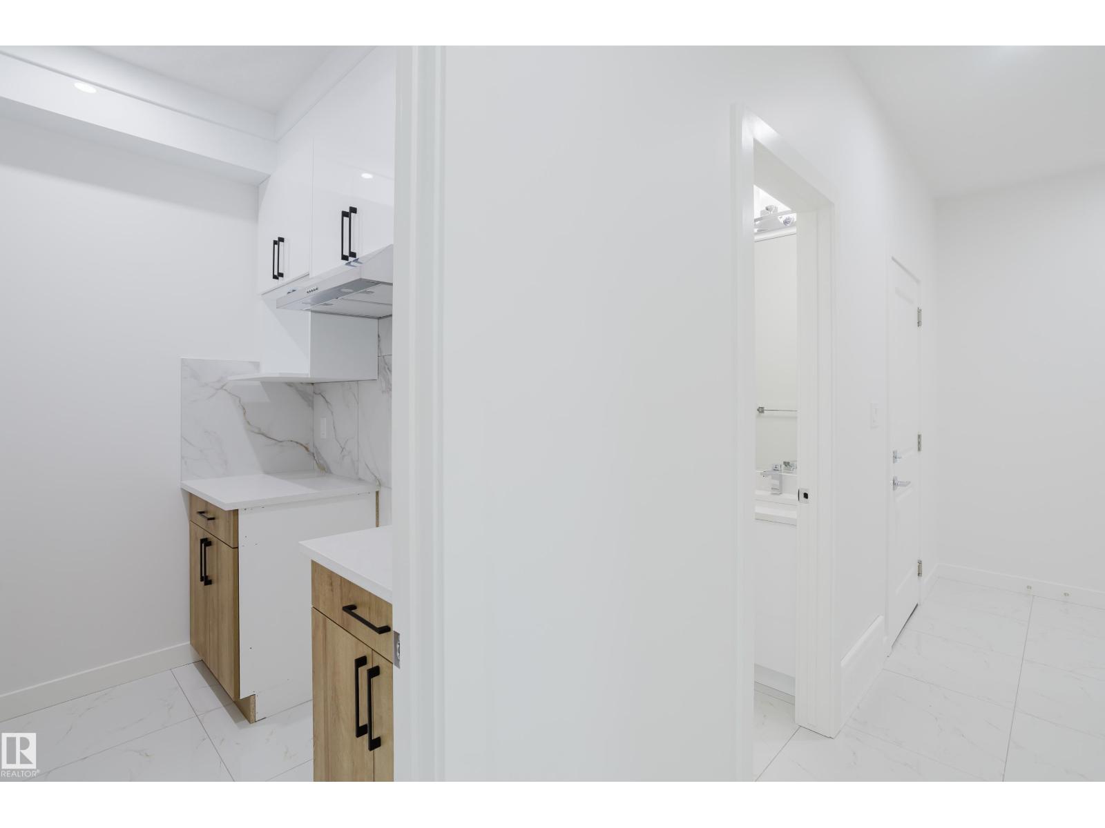 942 18 Av Nw, Edmonton, Alberta  T6T 2X3 - Photo 9 - E4467591