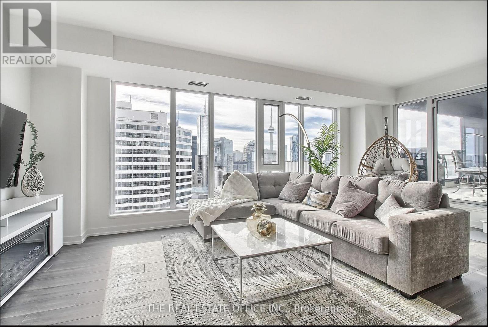 Lph03 - 20 Edward Street, Toronto, Ontario M5G 0C5 - Photo 2 - C12606912