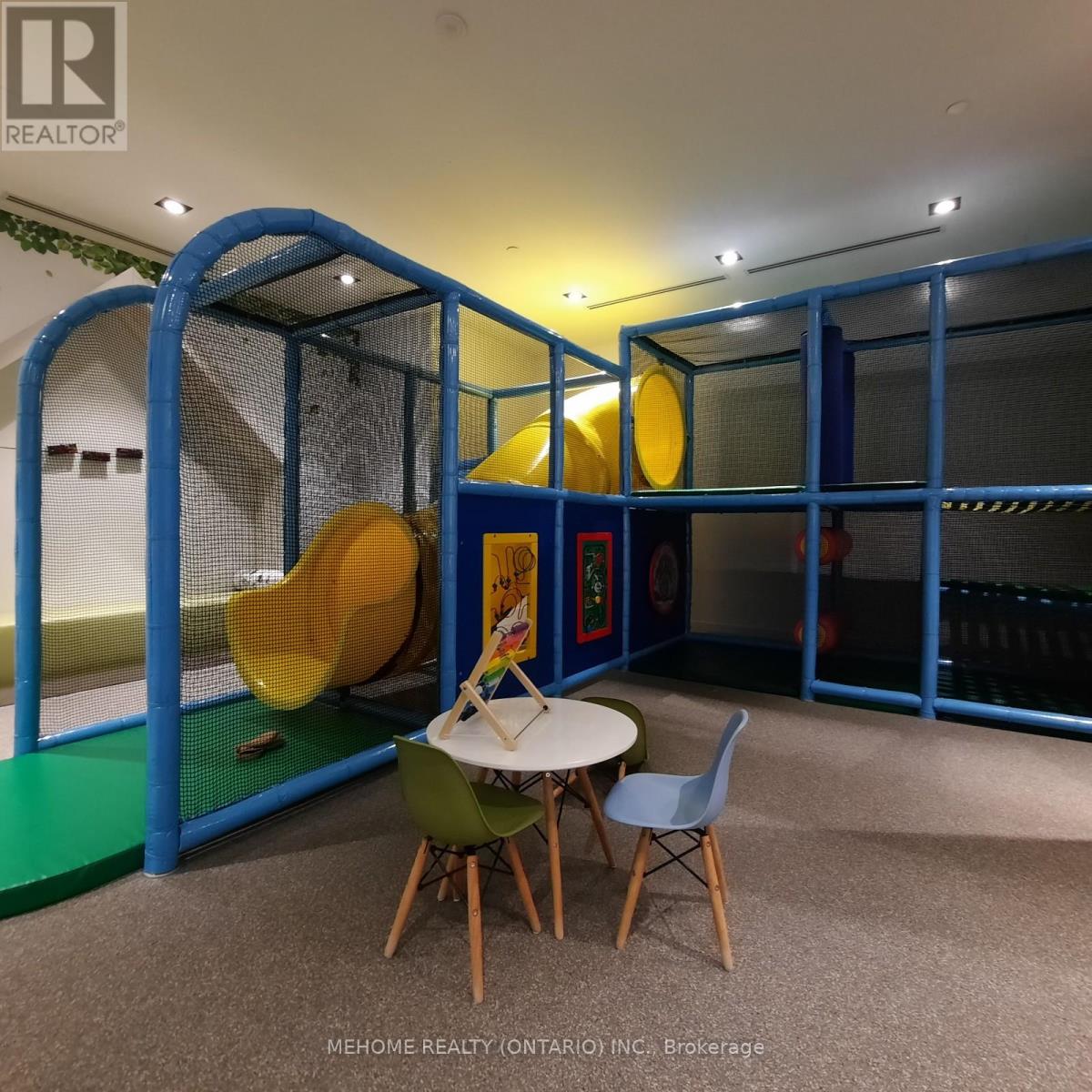 1813 - 125 Redpath Avenue, Toronto, Ontario M4S 2J9 - Photo 12 - C12606916