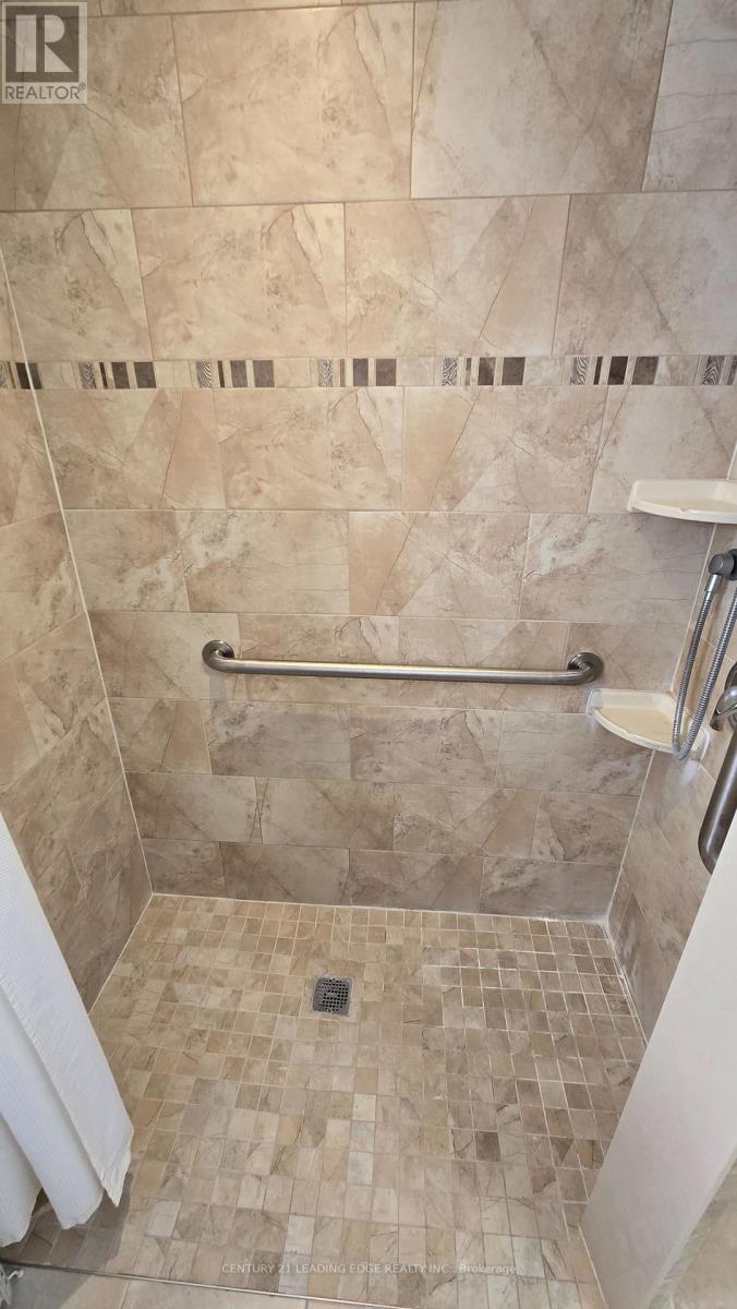 71 Gooderham Drive, Toronto, Ontario  M1R 3G6 - Photo 16 - E12606922