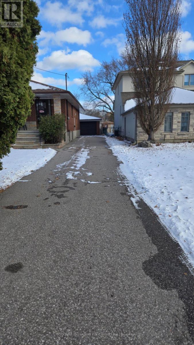 71 Gooderham Drive, Toronto, Ontario  M1R 3G6 - Photo 2 - E12606922