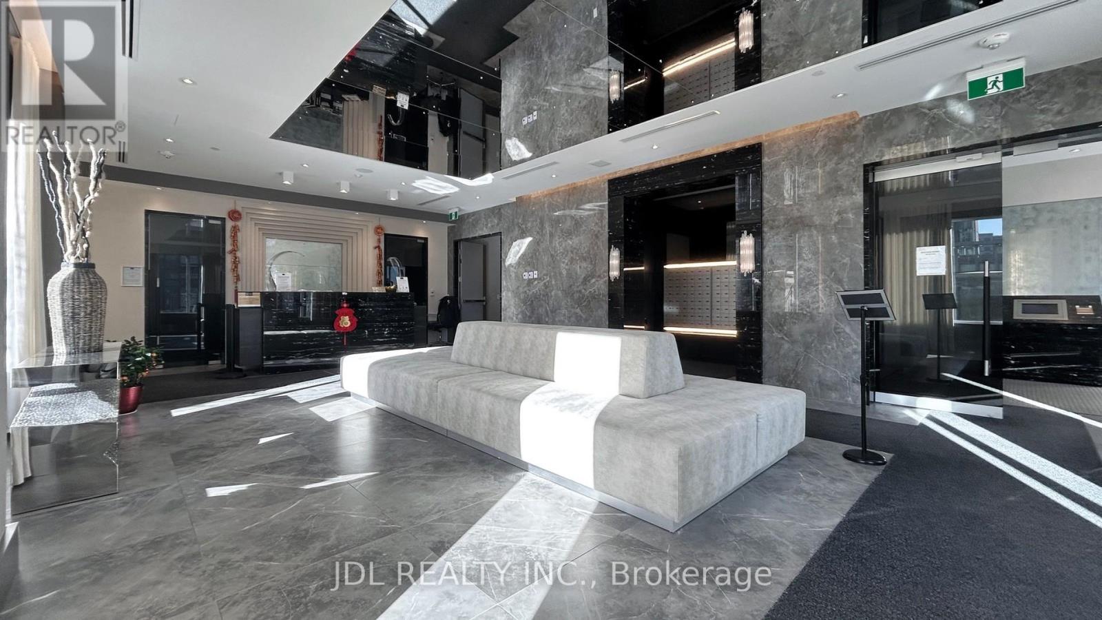 803 - 398 Highway 7 E, Richmond Hill, Ontario  L4B 0G6 - Photo 5 - N12606898