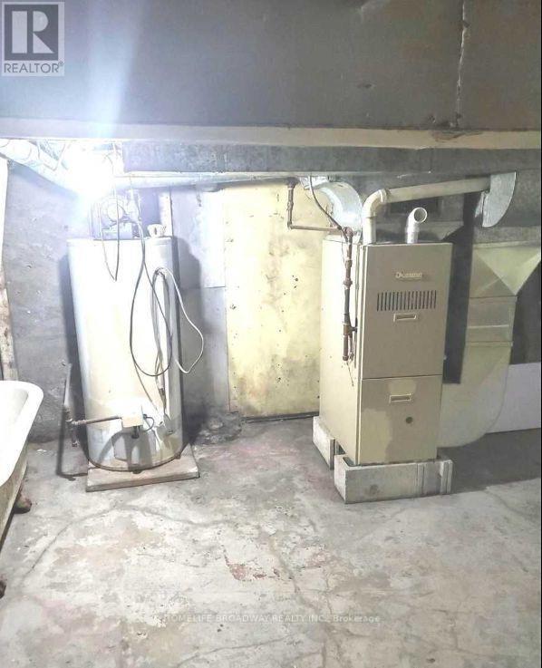 1354 Caroline Street, Burlington, Ontario  L7S 1H4 - Photo 27 - W12606914