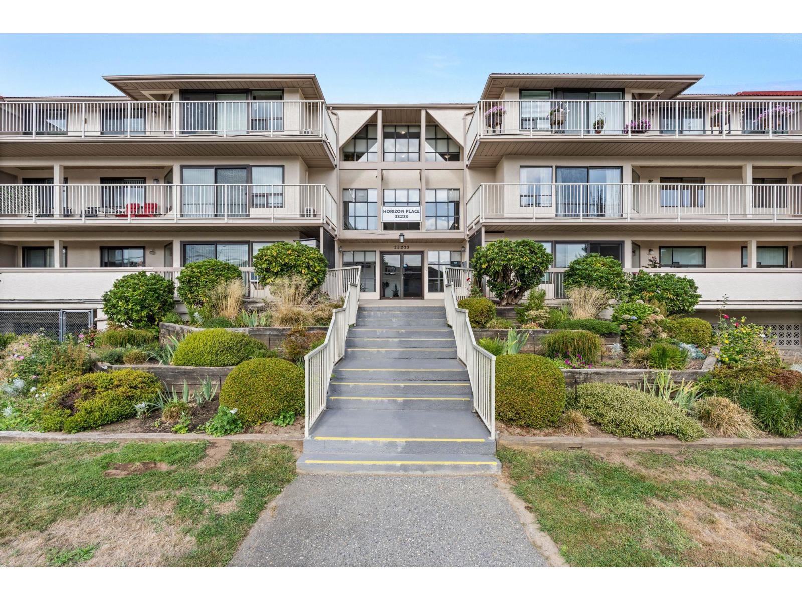 109 33233 E BOURQUIN CRESCENT, Abbotsford, British Columbia