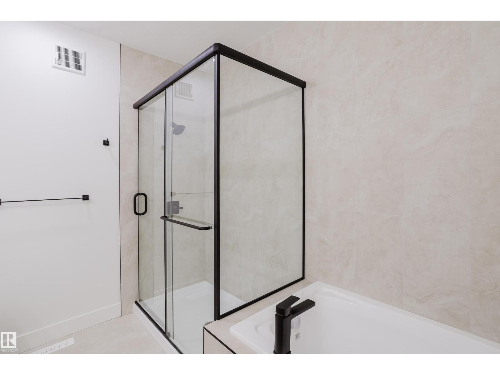 284 Munn Wy, Leduc, Alberta  T9E 1V1 - Photo 38 - E4467593