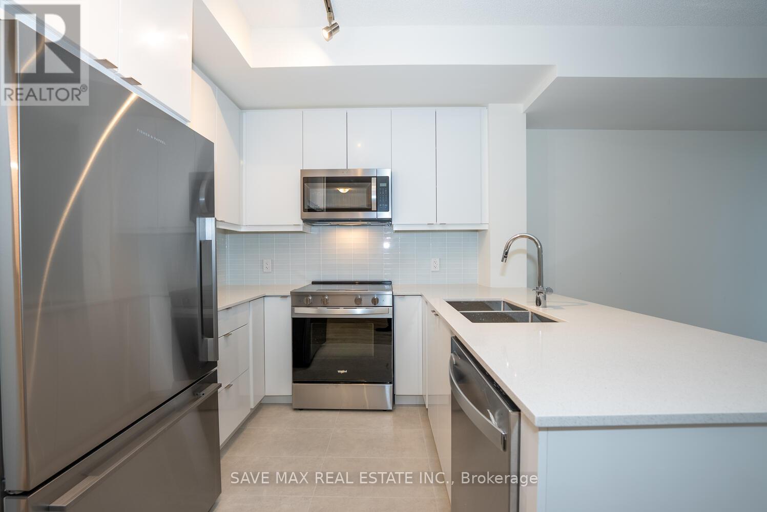 2225 - 3270 Sheppard Avenue E, Toronto, Ontario M1T 3K3 - Photo 18 - E12606902