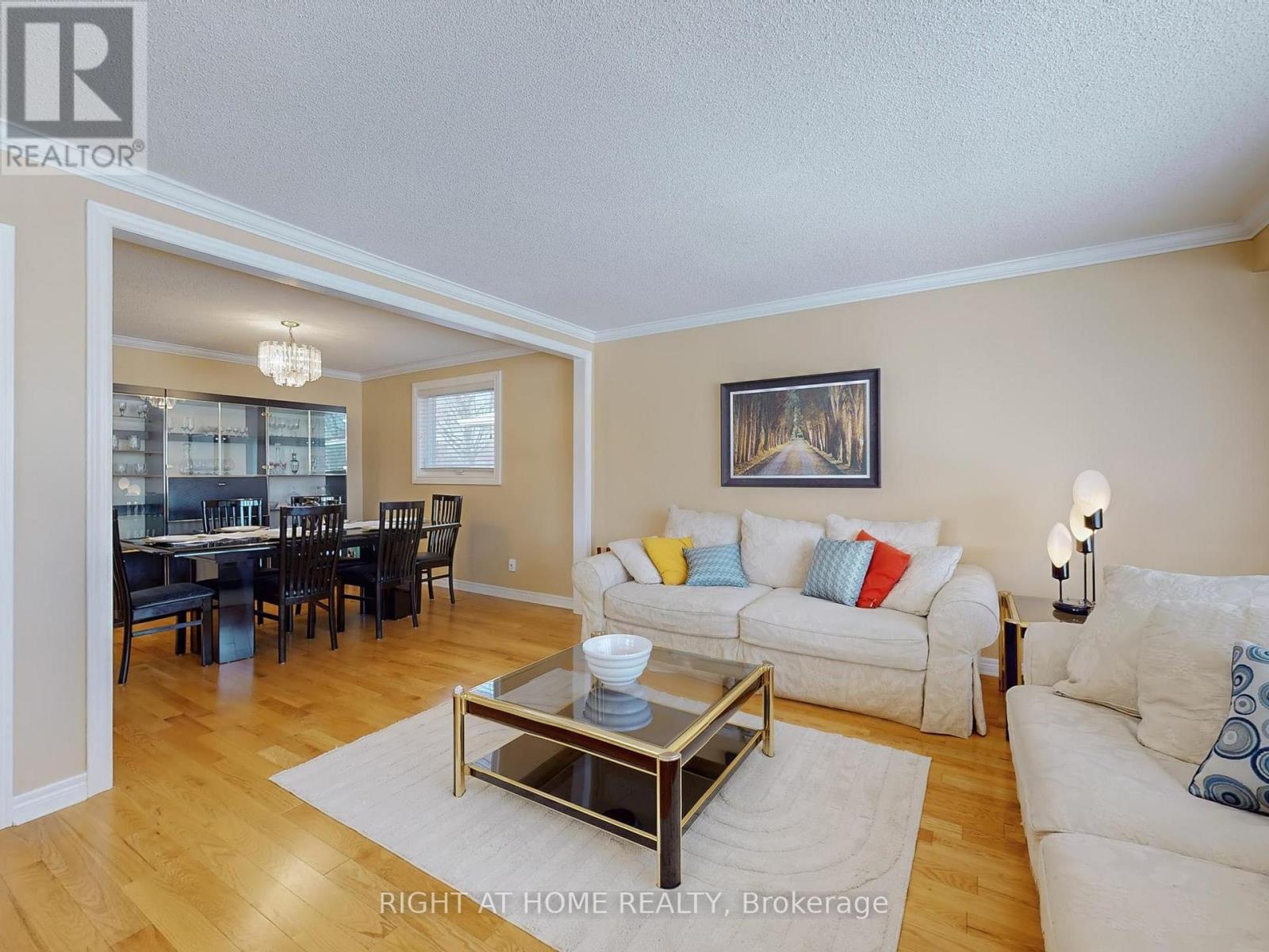 2 Barnes Crescent, Toronto, Ontario M1G 1Z9 - Photo 6 - E12606930