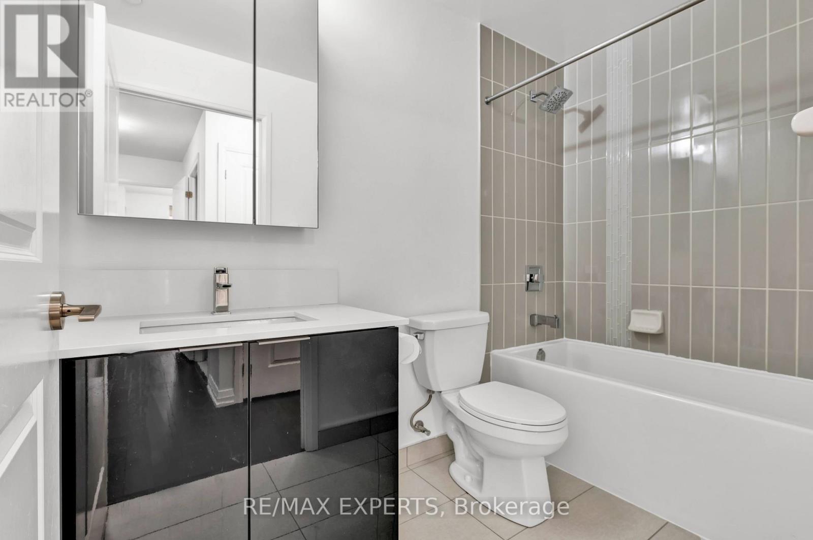 106 - 99 Eagle Rock Way, Vaughan, Ontario L6A 5A7 - Photo 31 - N12606932