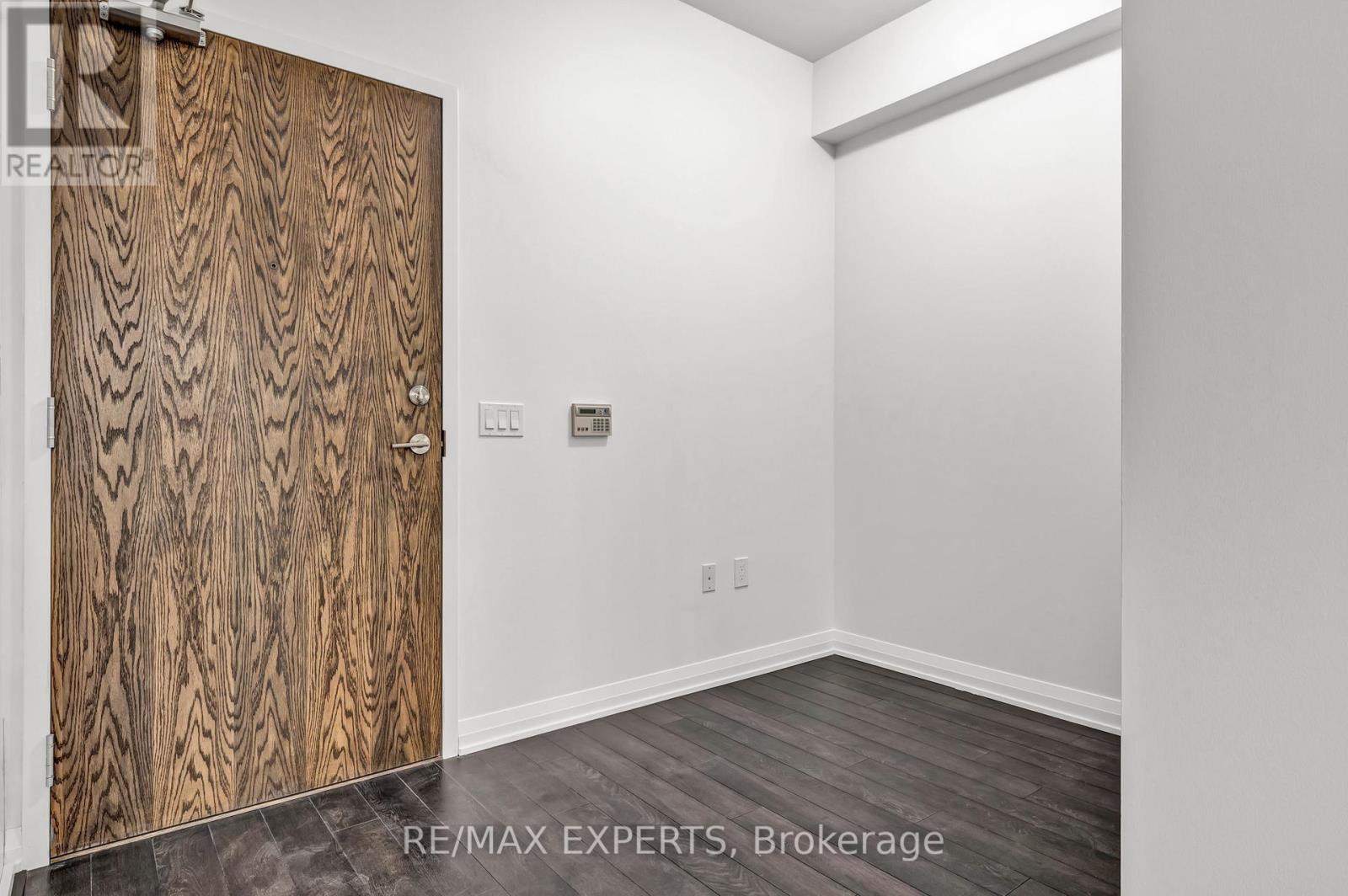 106 - 99 Eagle Rock Way, Vaughan, Ontario L6A 5A7 - Photo 43 - N12606932