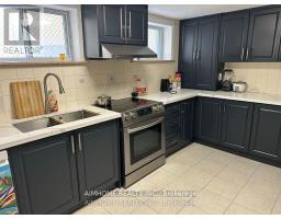 BASEMENT - 382 SUGAR MAPLE LANE, Richmond Hill, Ontario