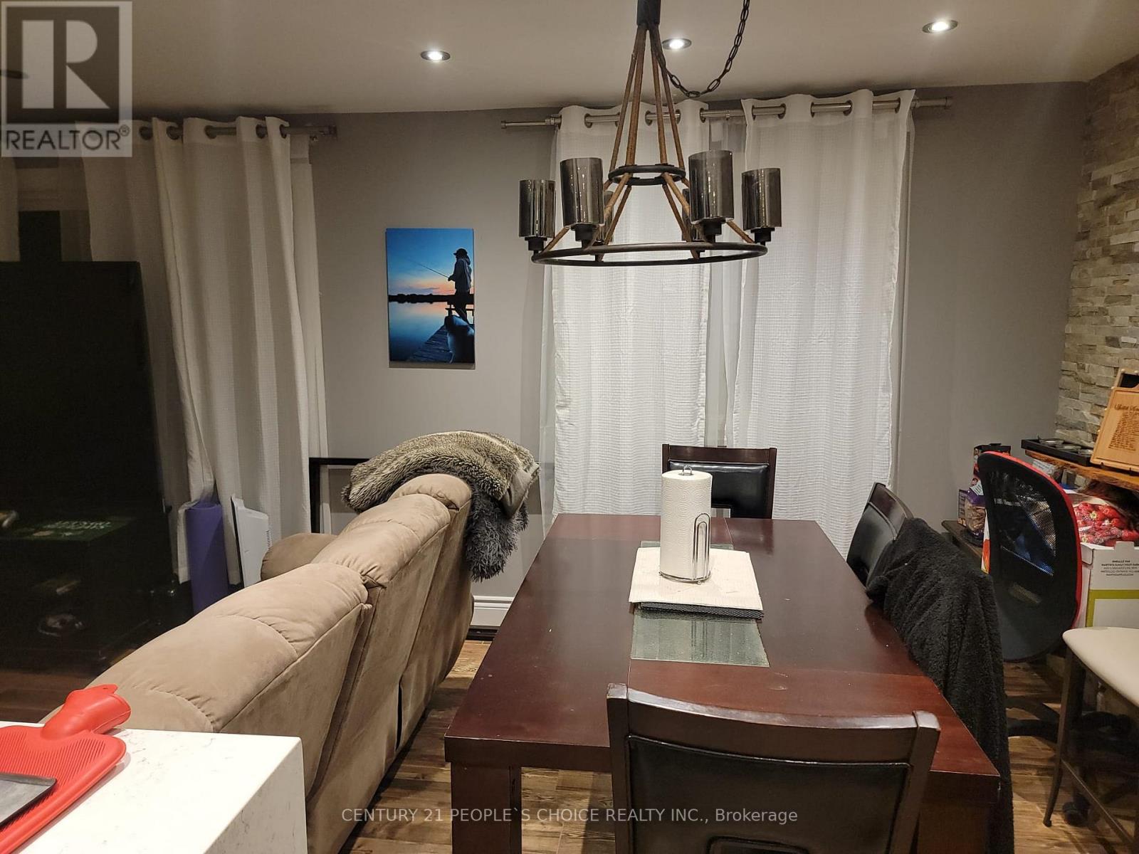 5486 Hixon Avenue, Burlington, Ontario  L7L 3S2 - Photo 8 - W12606940