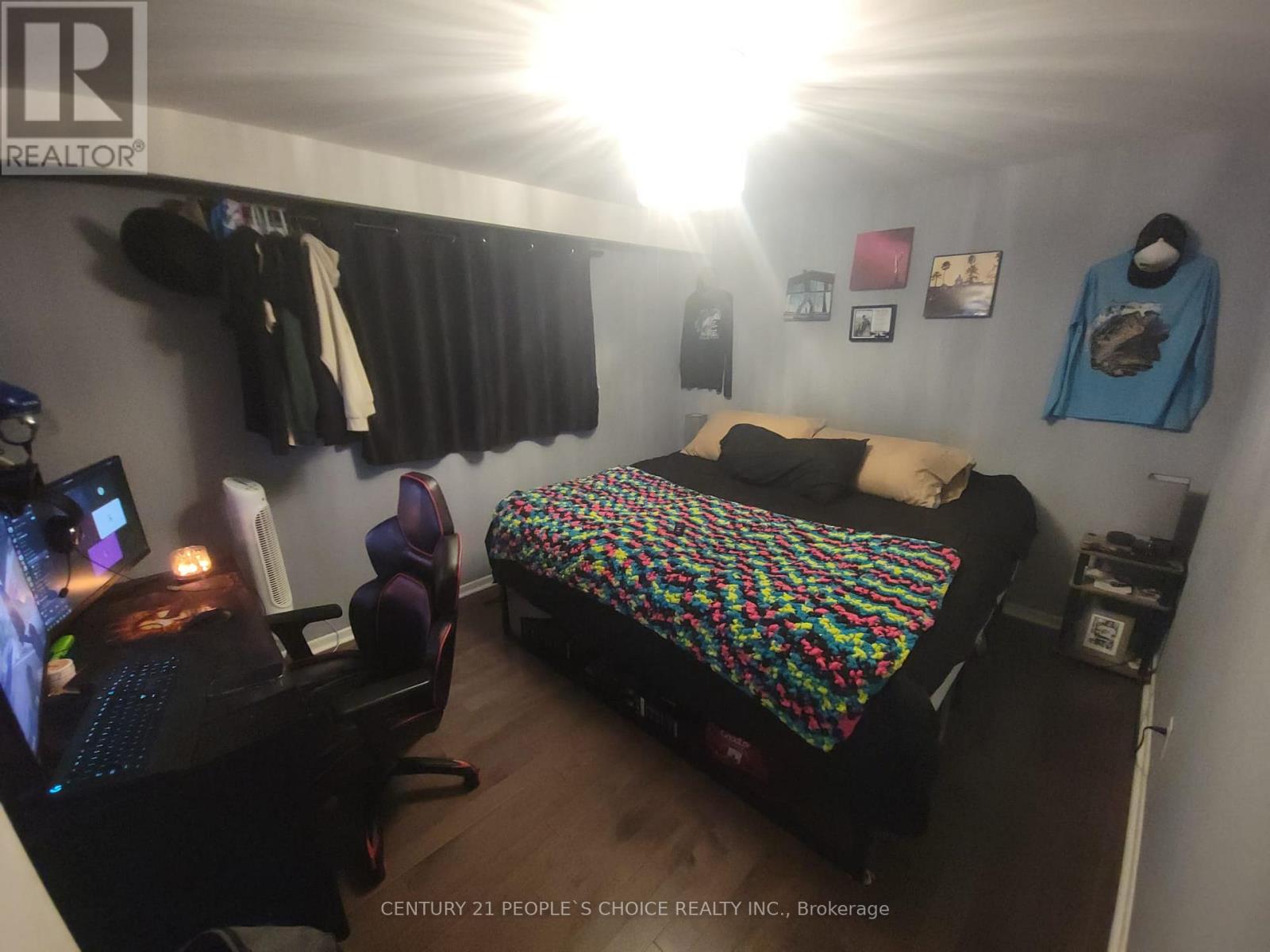 5486 Hixon Avenue, Burlington, Ontario  L7L 3S2 - Photo 9 - W12606940