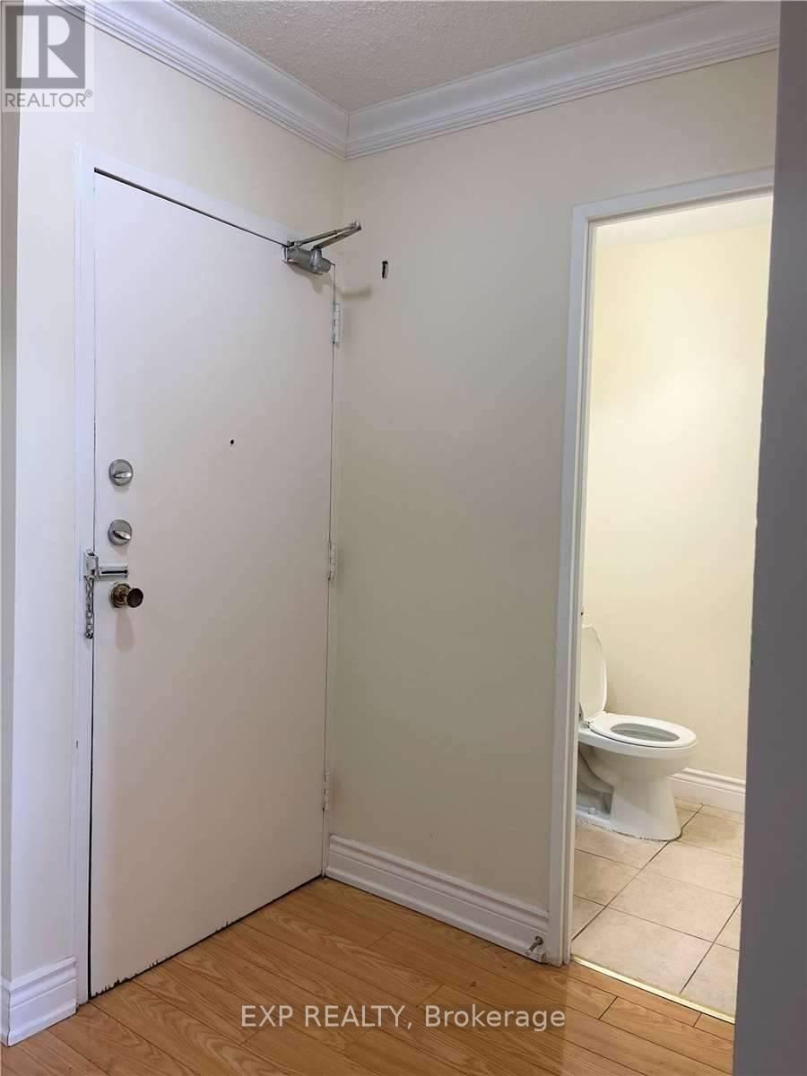 330 - 3025 The Credit Woodlands Road, Mississauga, Ontario L5C 2V3 - Photo 14 - W12606952