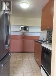 330 - 3025 The Credit Woodlands Road, Mississauga, Ontario L5C 2V3 - Photo 15 - W12606952