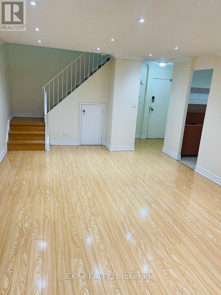 330 - 3025 The Credit Woodlands Road, Mississauga, Ontario L5C 2V3 - Photo 24 - W12606952