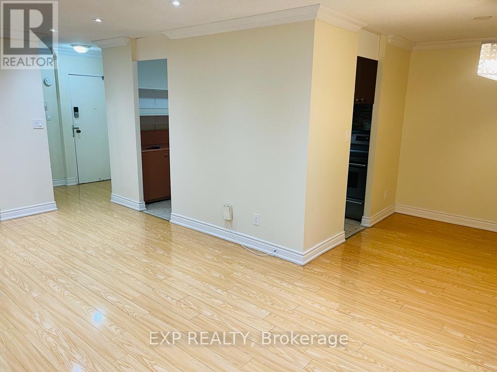 330 - 3025 The Credit Woodlands Road, Mississauga, Ontario L5C 2V3 - Photo 38 - W12606952