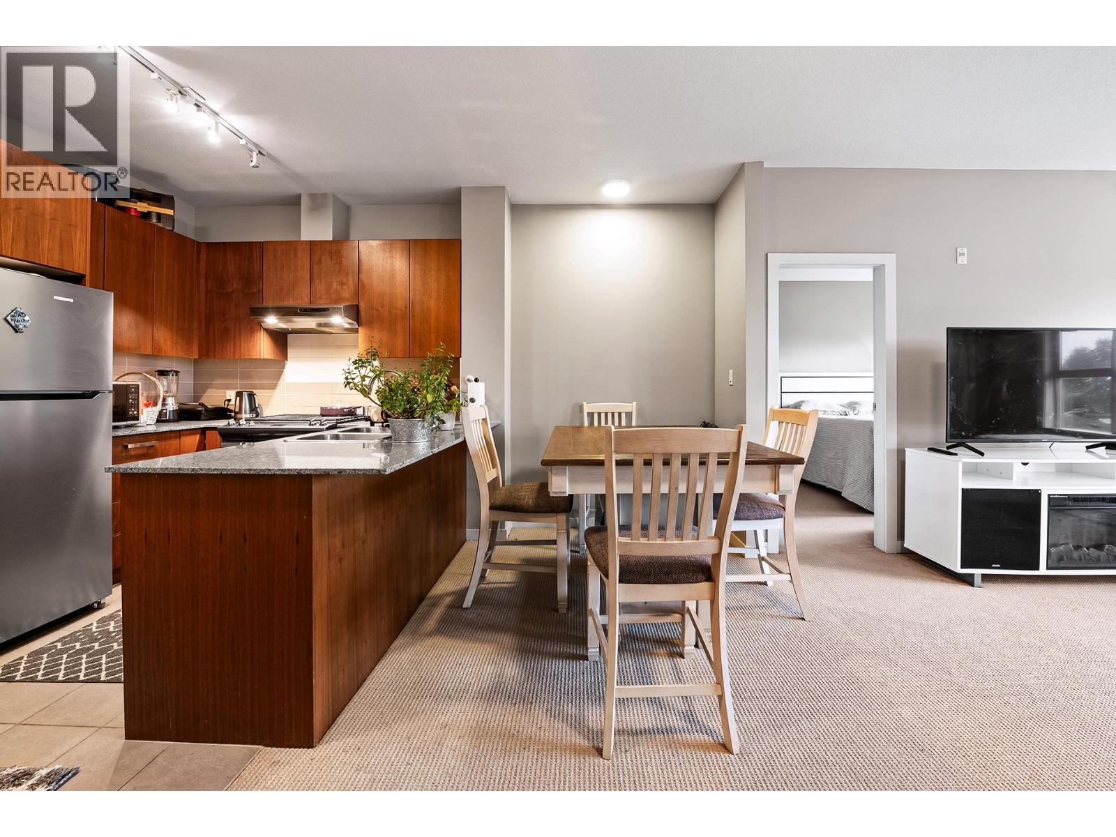 417 5885 Irmin Street, Burnaby, British Columbia V5J 0C2 - Photo 10 - R3053201