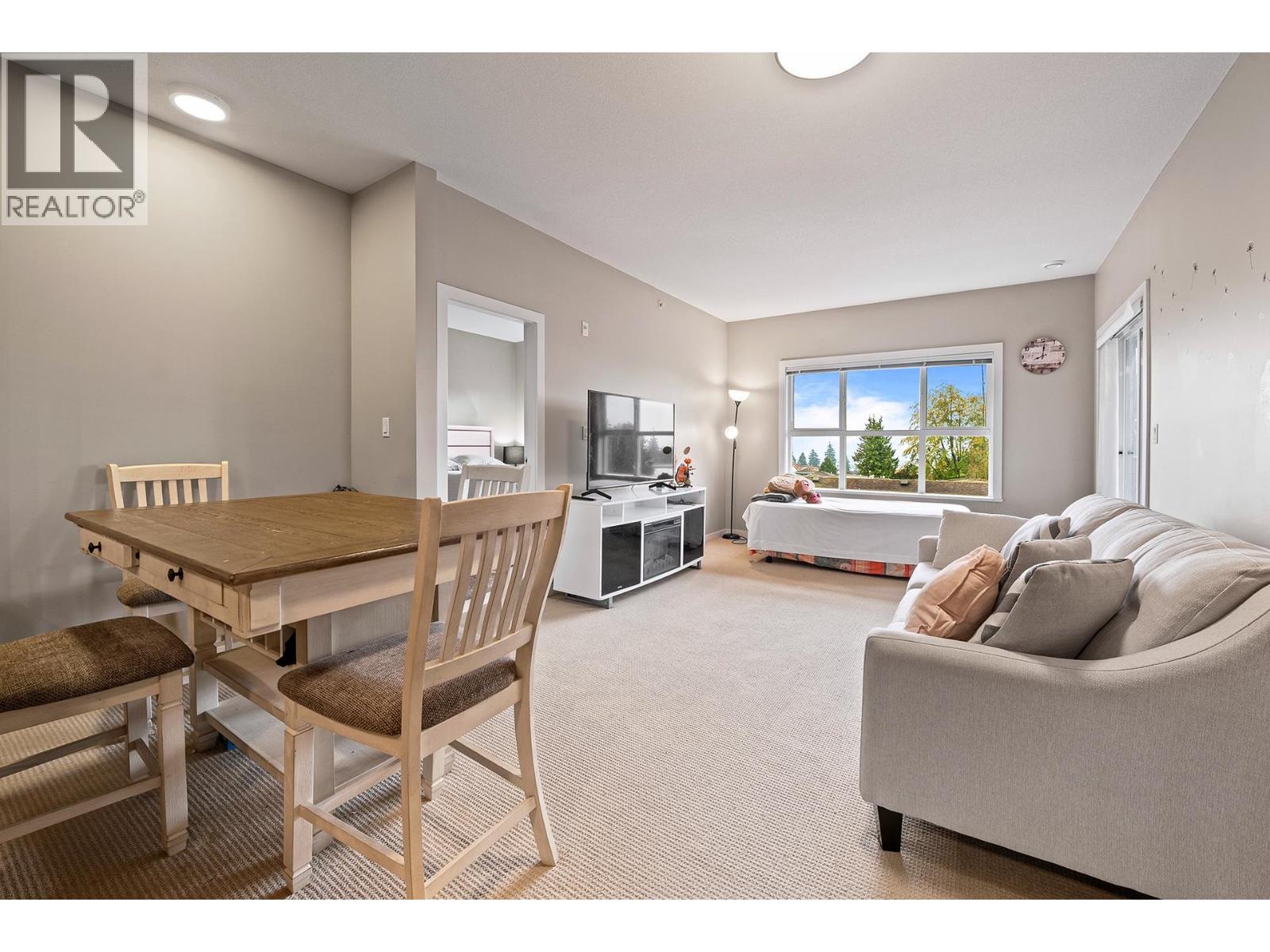 417 5885 Irmin Street, Burnaby, British Columbia V5J 0C2 - Photo 4 - R3053201