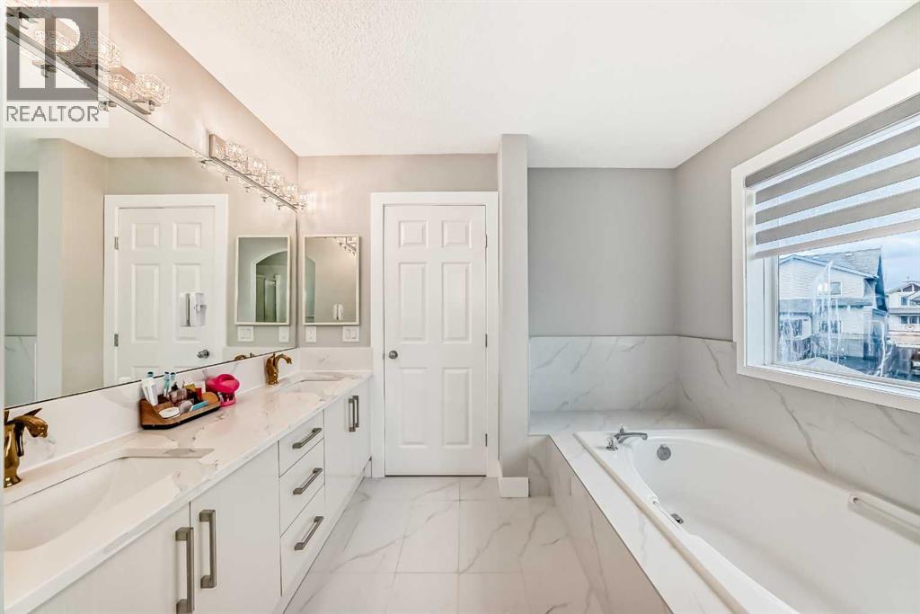 24 Copperfield Manor Se, Calgary, Alberta T2Z 4R7 - Photo 16 - A2267157