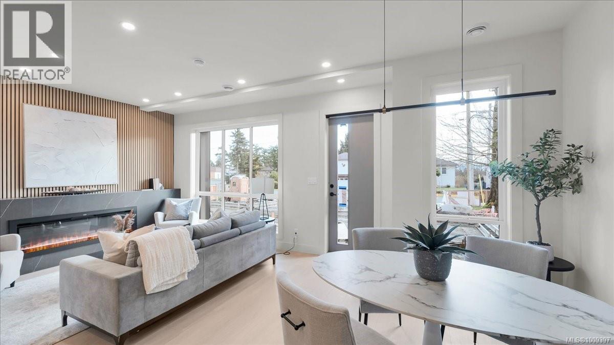 2 588 Whiteside St, Saanich, British Columbia V8Z 1Y6 - Photo 5 - 1009397