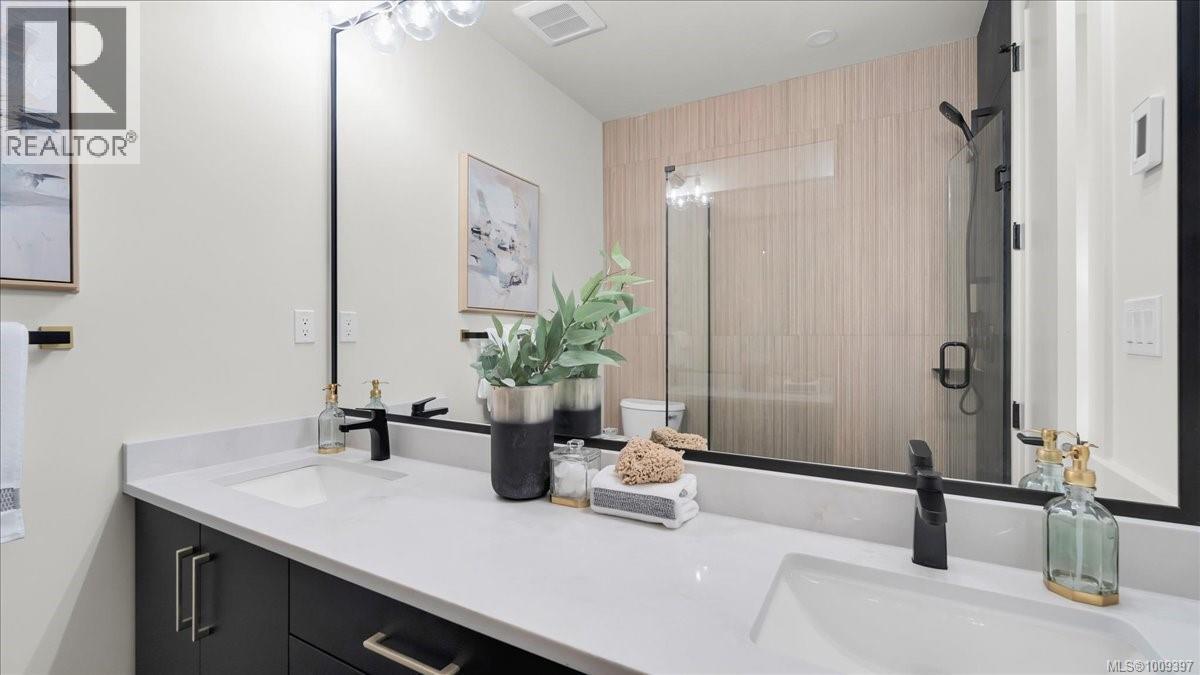 2 588 Whiteside St, Saanich, British Columbia V8Z 1Y6 - Photo 28 - 1009397