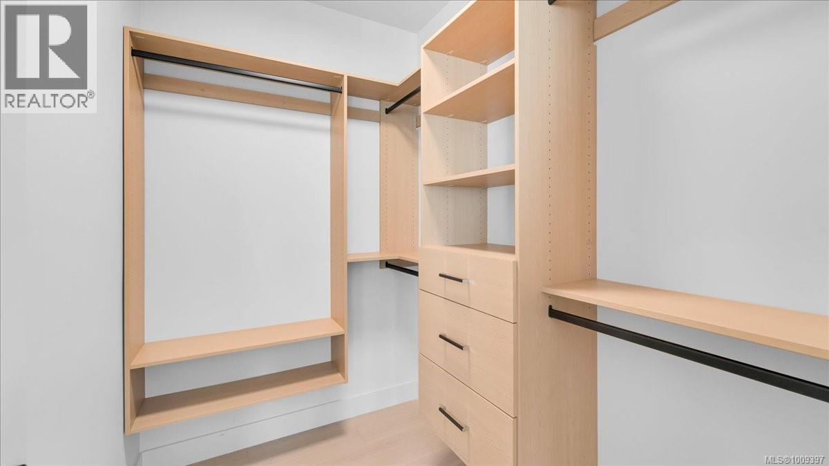 2 588 Whiteside St, Saanich, British Columbia V8Z 1Y6 - Photo 27 - 1009397