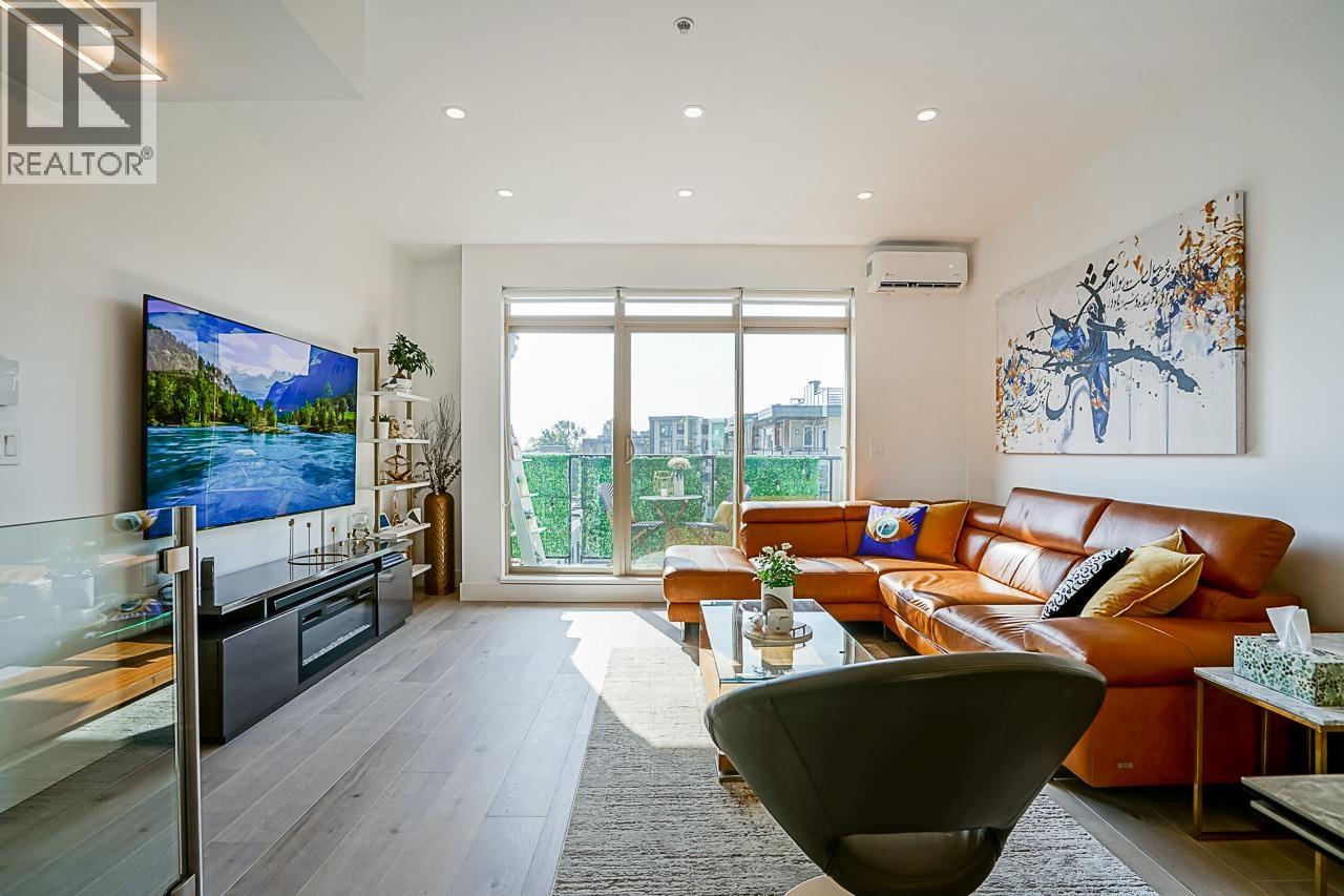 76 728 W 14TH STREET, North Vancouver, British Columbia