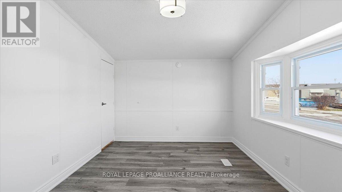 21 - 311 Dundas Street E, Quinte West, Ontario  K8V 1M1 - Photo 24 - X12606246