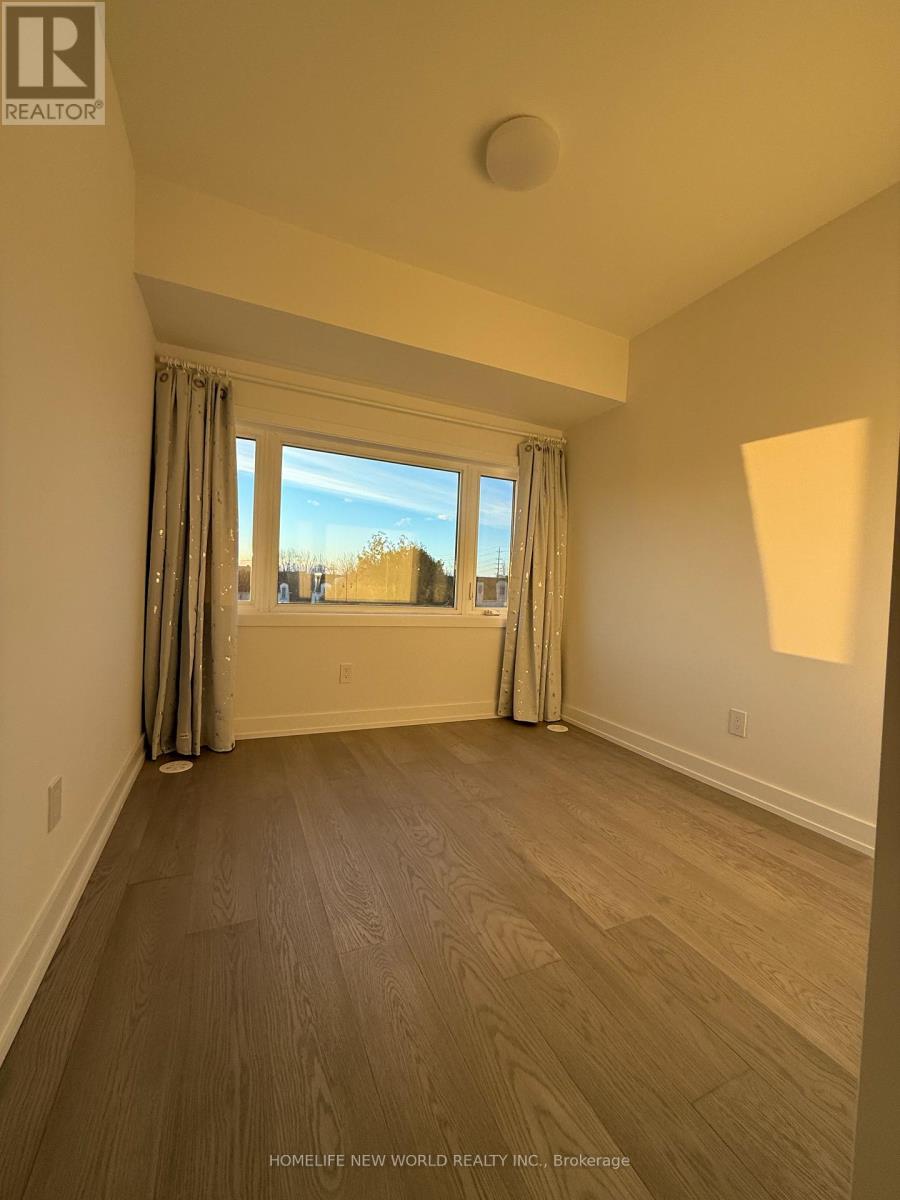 17 Carl Hill Lane, Richmond Hill, Ontario  L4C 7A6 - Photo 7 - N12582120