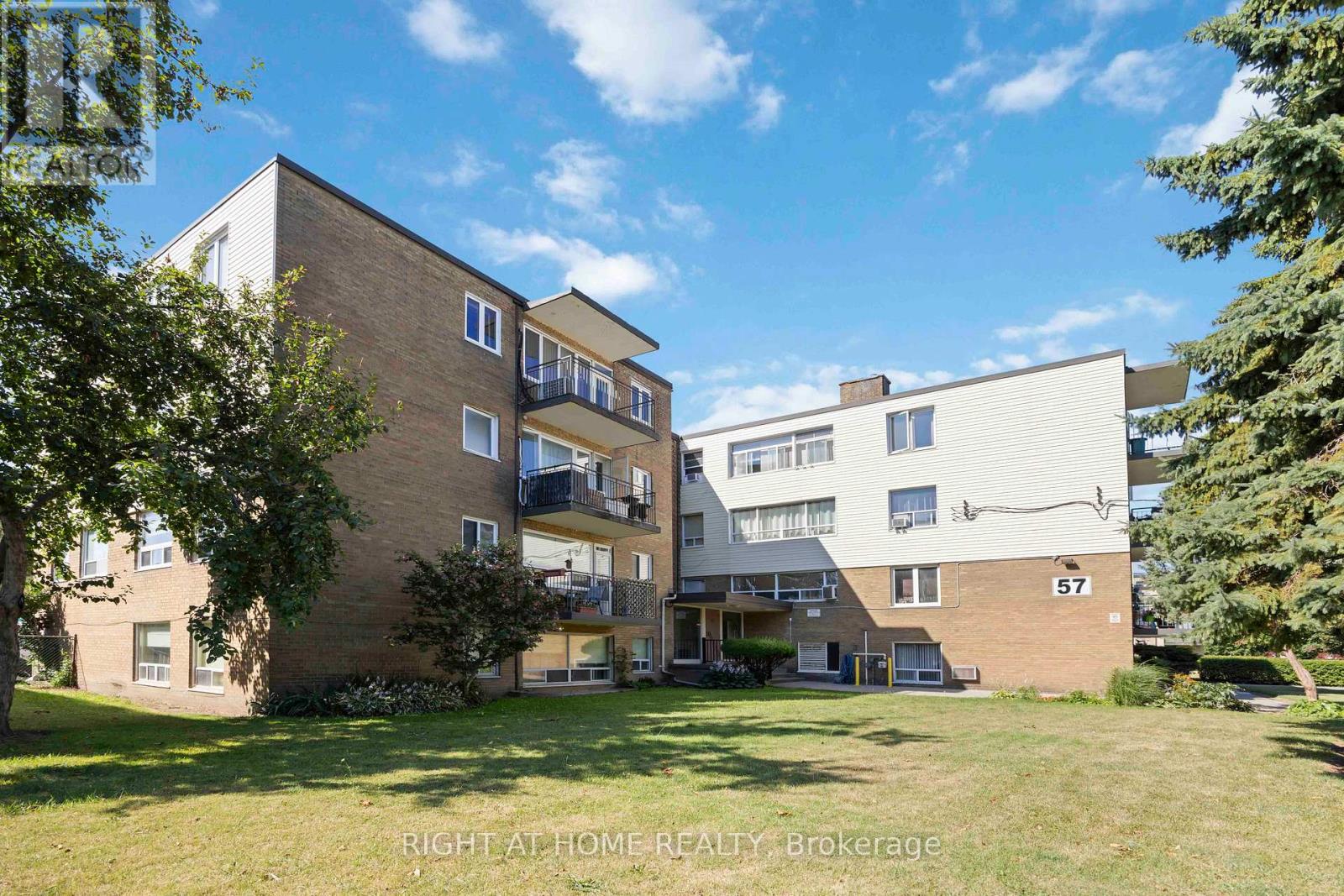 103 - 57 NEPTUNE DRIVE, Toronto, Ontario