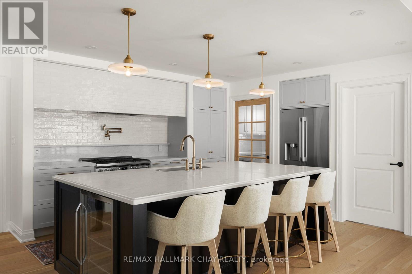 930 Marshall Road, Tiny, Ontario  L0K 2E1 - Photo 11 - S12581404