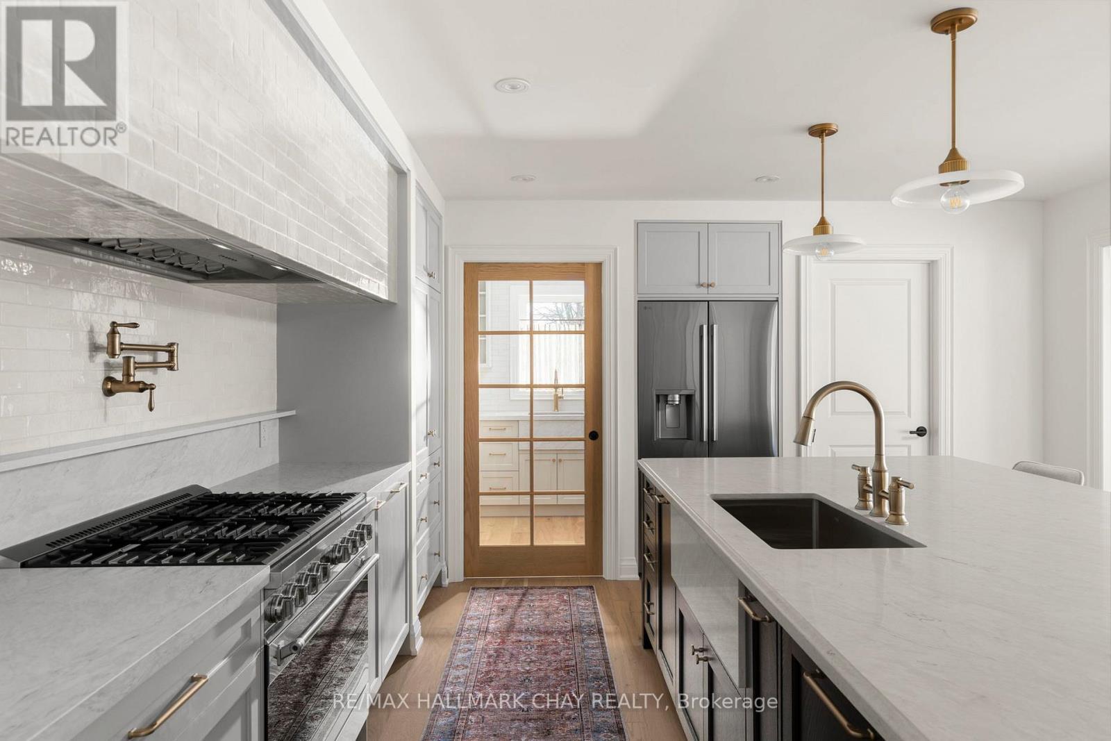 930 Marshall Road, Tiny, Ontario  L0K 2E1 - Photo 10 - S12581404