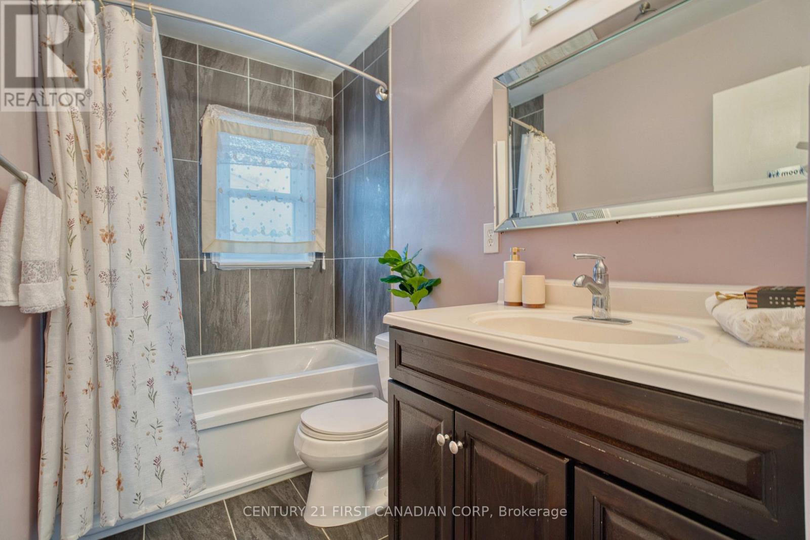 756 Cheapside Street, London East, Ontario  N5Y 3Y7 - Photo 13 - X12606968