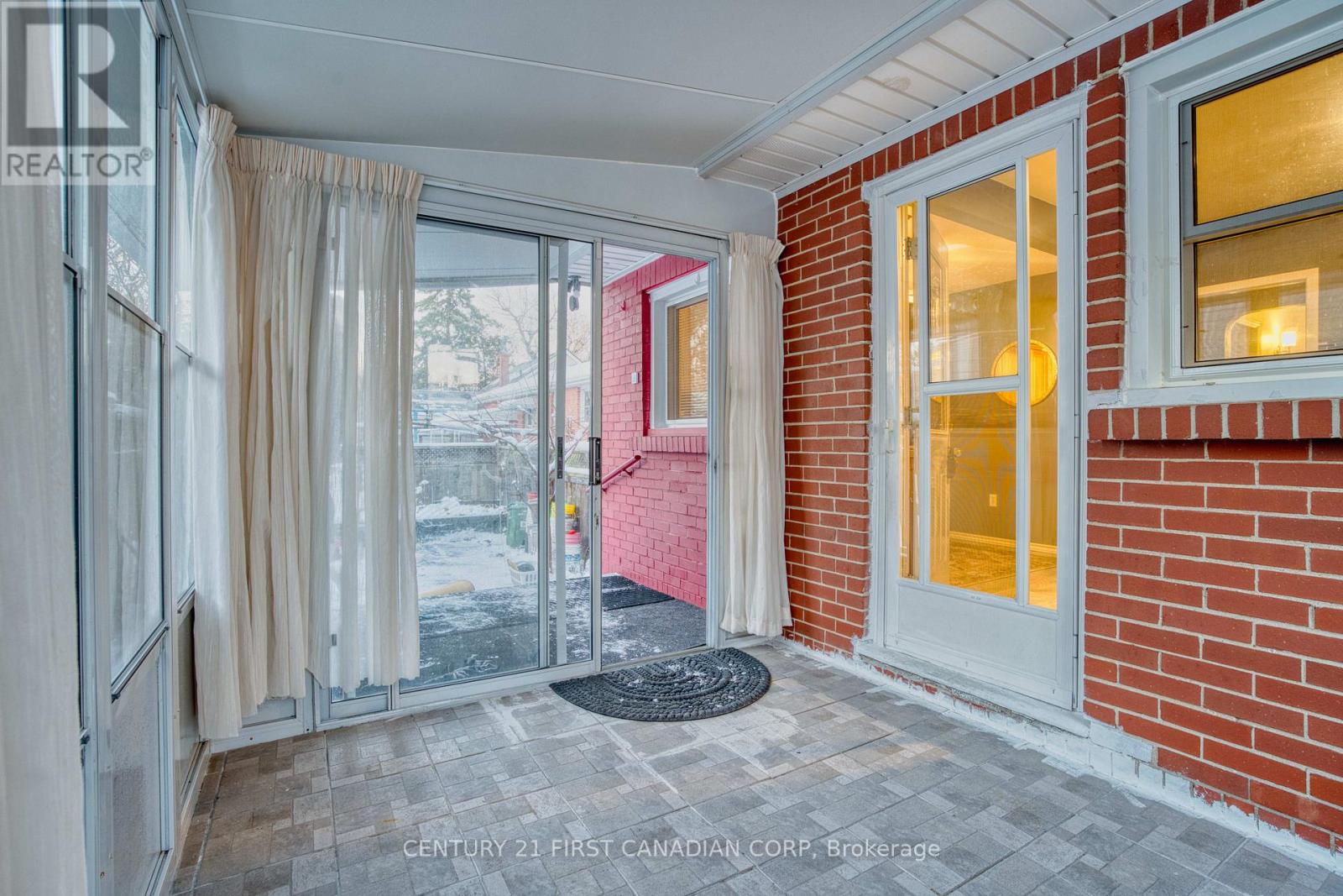 756 Cheapside Street, London East, Ontario  N5Y 3Y7 - Photo 5 - X12606968