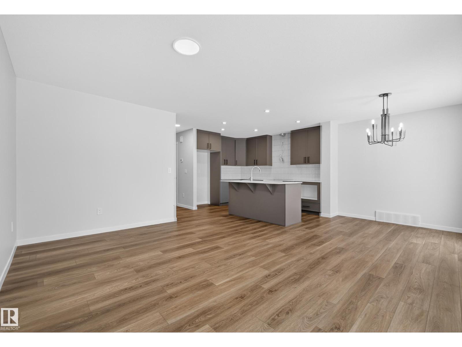 93 Rosewood Wy, St. Albert, Alberta  T8N 8B3 - Photo 12 - E4467599