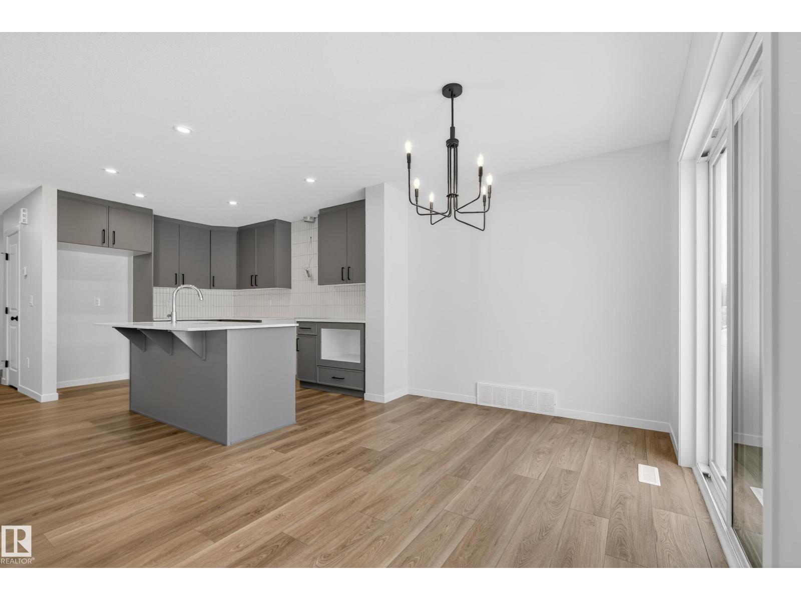 93 Rosewood Wy, St. Albert, Alberta  T8N 8B3 - Photo 9 - E4467599