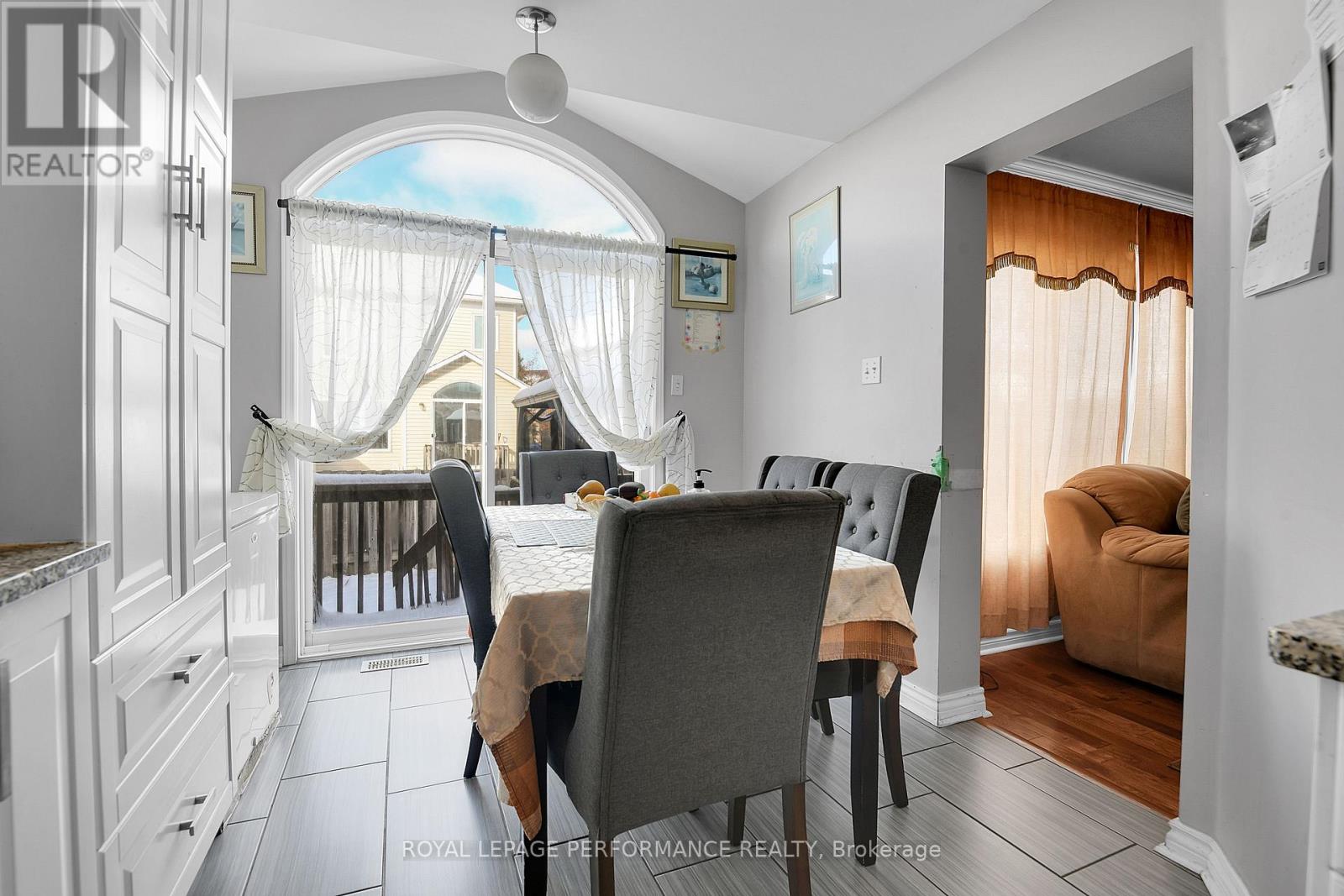 622 Louis Toscano Drive, Ottawa, Ontario  K4A 0B3 - Photo 14 - X12606984