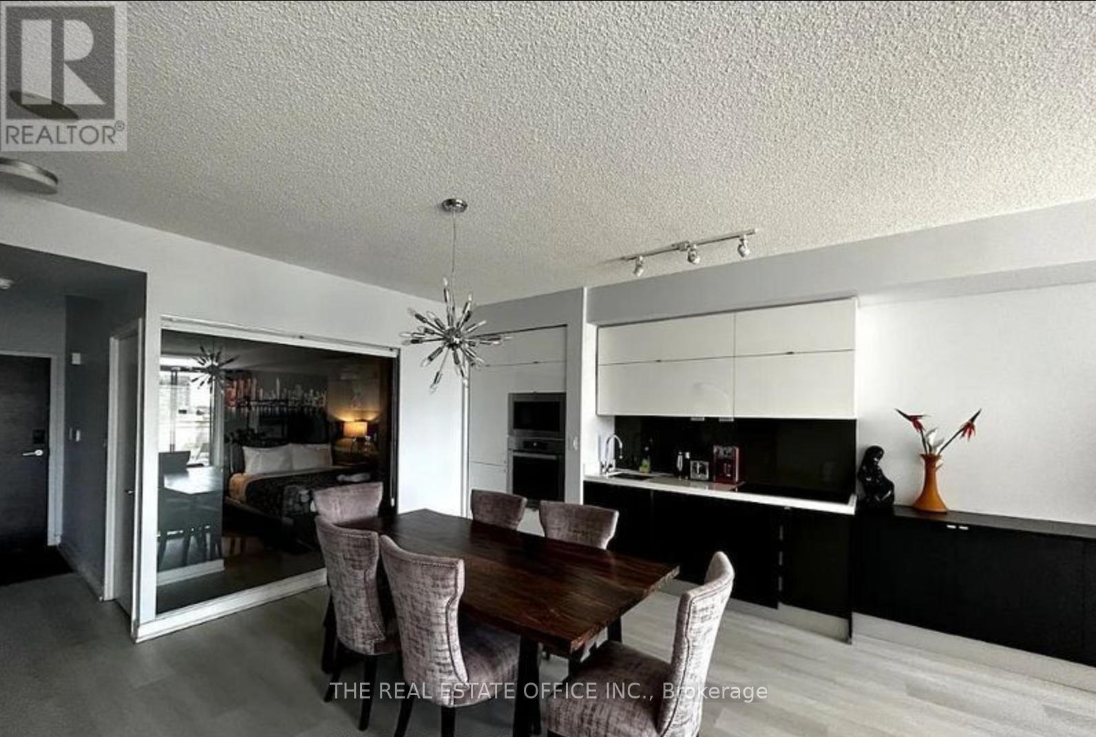 151 DAN LECKIE WAY, Toronto, Ontario