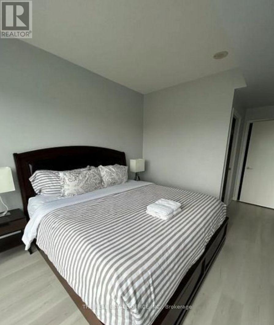 151 Dan Leckie Way, Toronto, Ontario M5V 4B2 - Photo 11 - C12606954