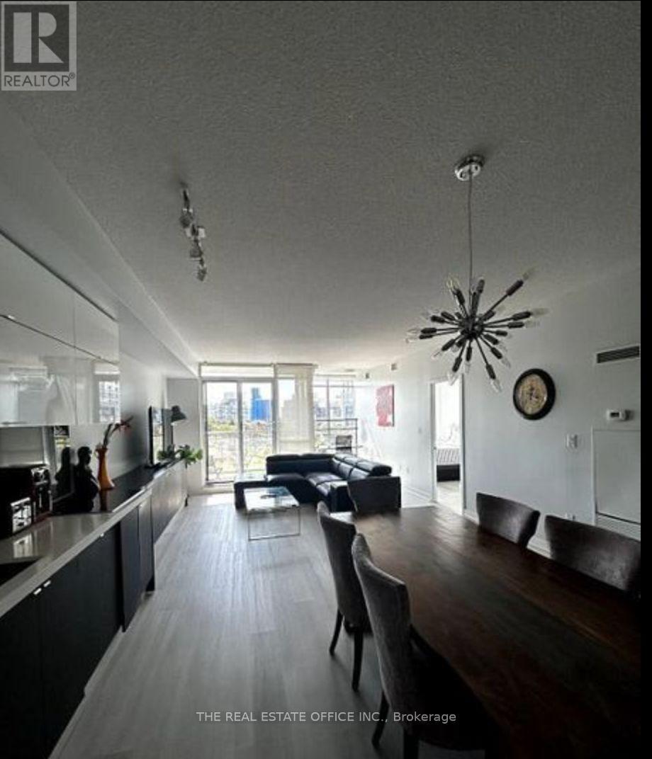 151 Dan Leckie Way, Toronto, Ontario M5V 4B2 - Photo 2 - C12606954