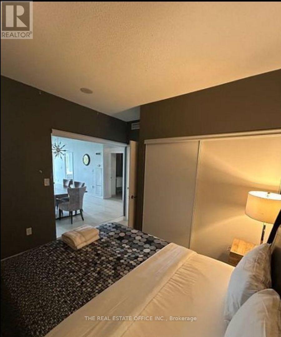 151 Dan Leckie Way, Toronto, Ontario M5V 4B2 - Photo 5 - C12606954