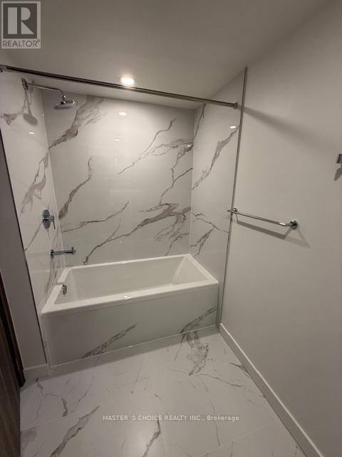 4607 - 1 Concord Cityplace Way, Toronto, Ontario  M5V 0X3 - Photo 9 - C12606972