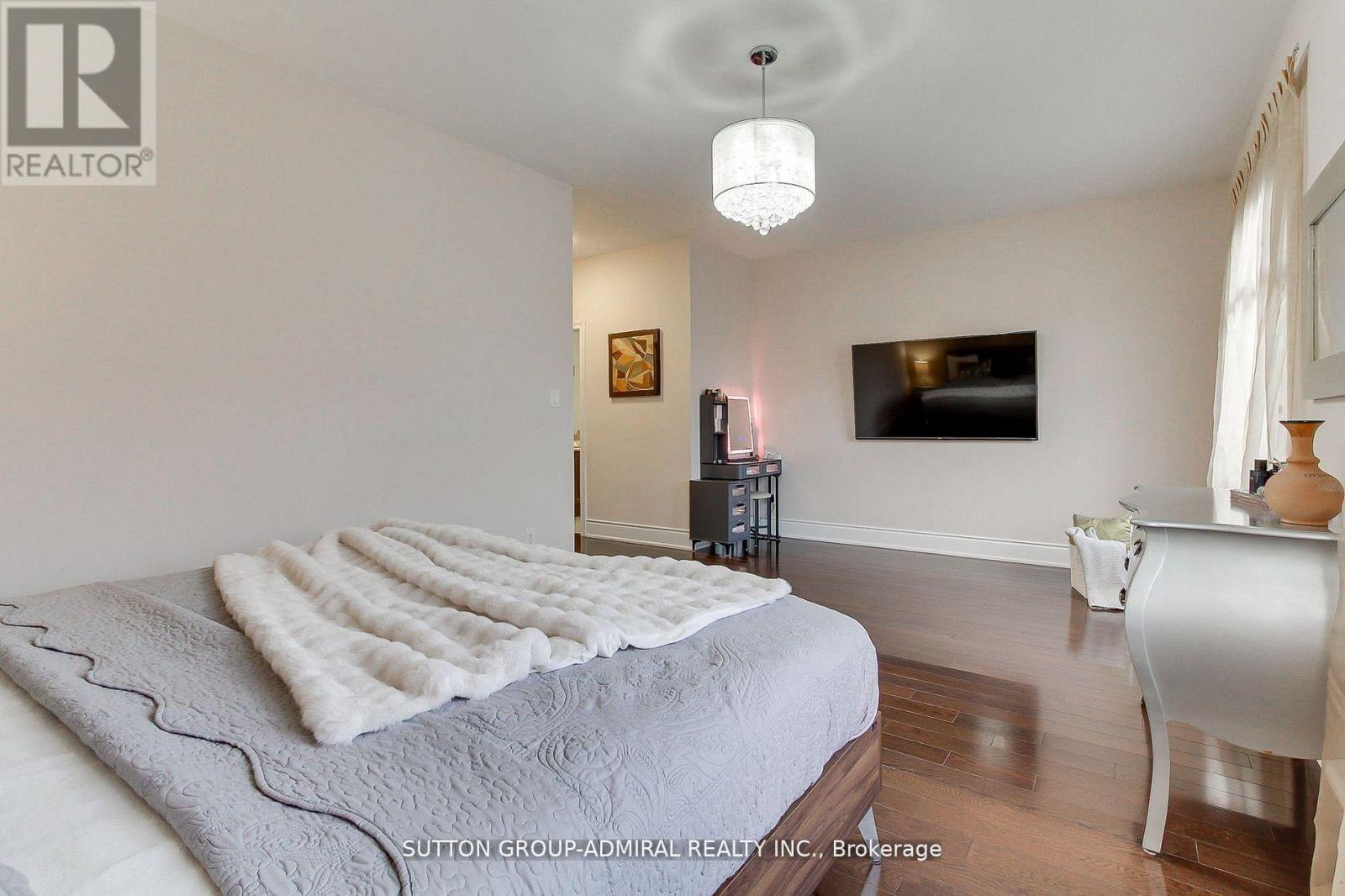 8 Aegis Drive, Vaughan, Ontario  L6A 4M6 - Photo 46 - N12606980