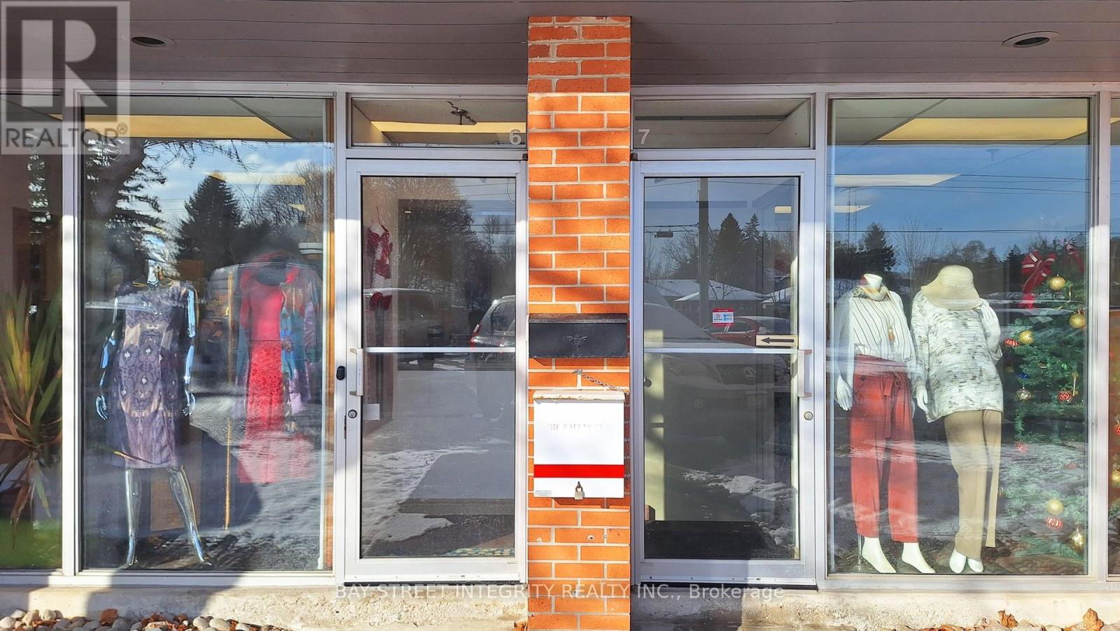 6 & 7 - 80 Bullock Drive, Markham, Ontario  L3P 3P7 - Photo 3 - N12606986