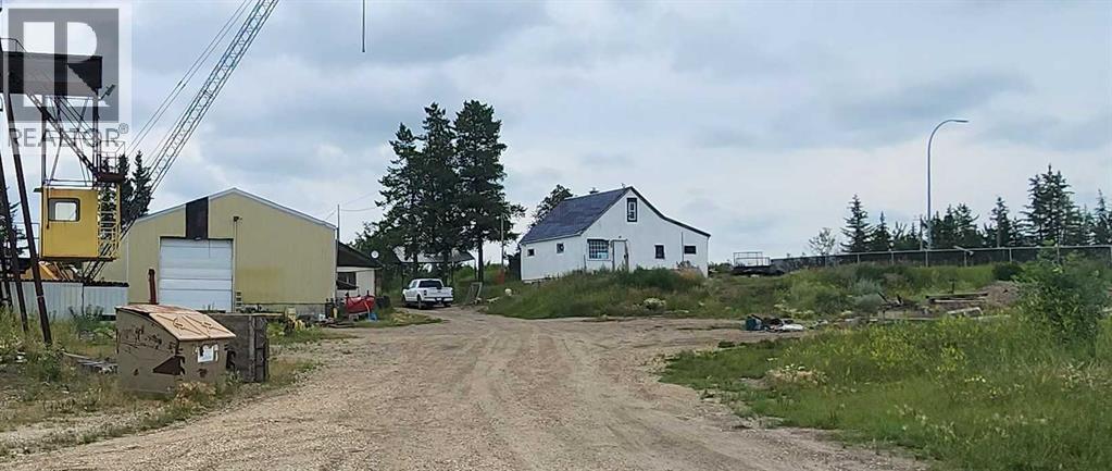 5001 76 Street, Lacombe, Alberta  T4L 0K8 - Photo 3 - A2244093