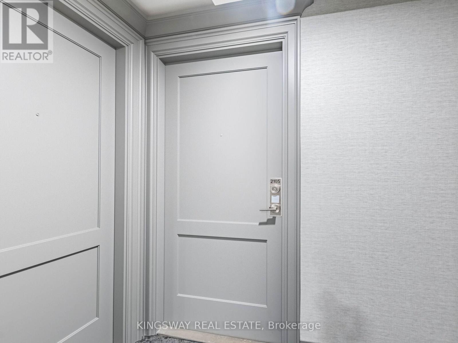 2105 - 30 Elm Drive, Mississauga, Ontario  L5B 0N3 - Photo 6 - W12606976