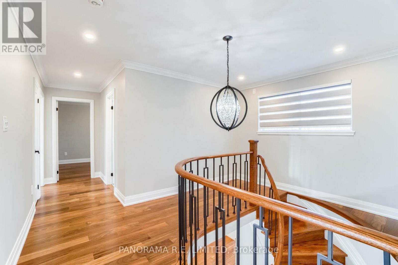 100 Poplar Heights Drive, Toronto, Ontario  M9A 4Z4 - Photo 22 - W12607006