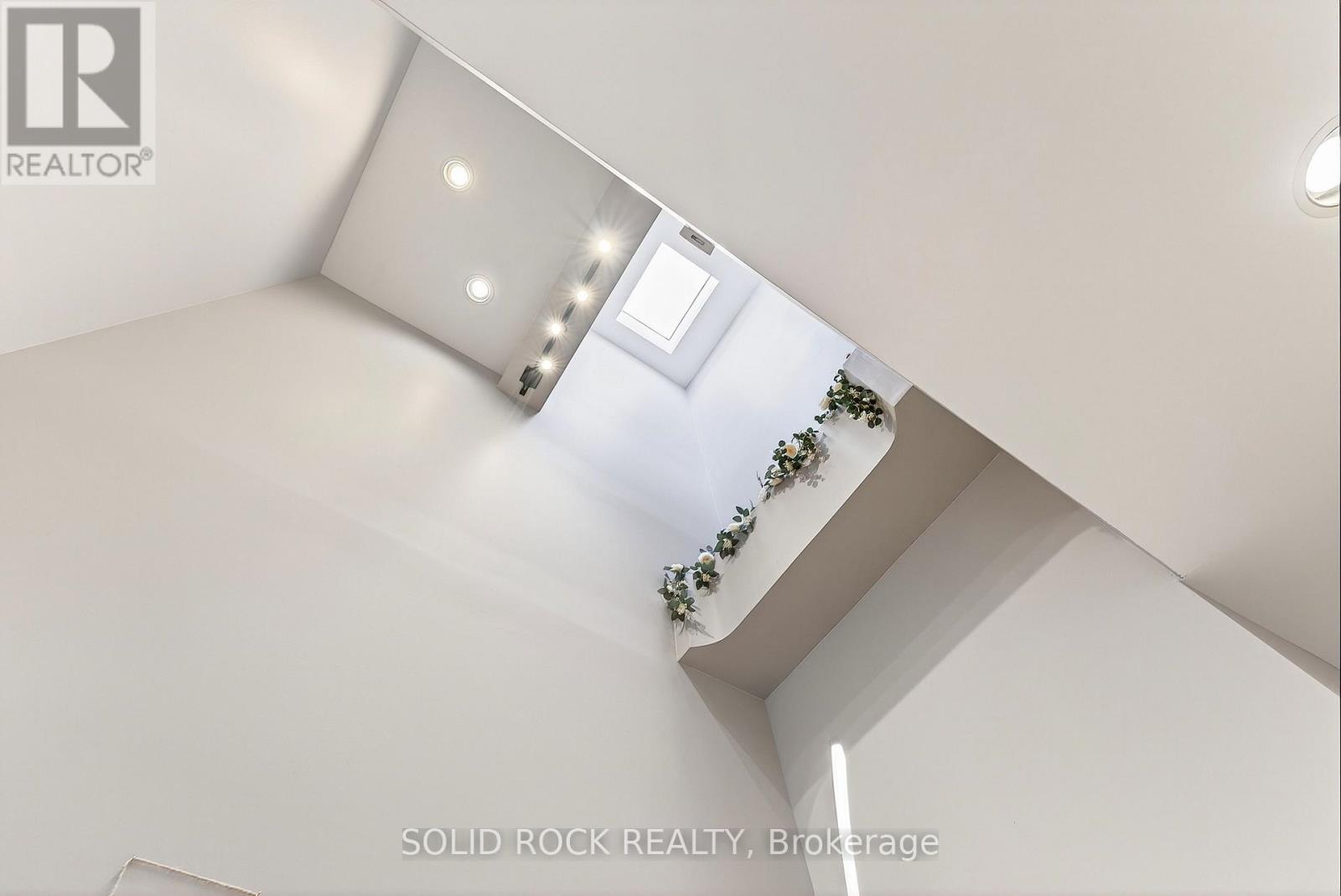 395 Mackay Street, Ottawa, Ontario  K1M 2C5 - Photo 18 - X12607012