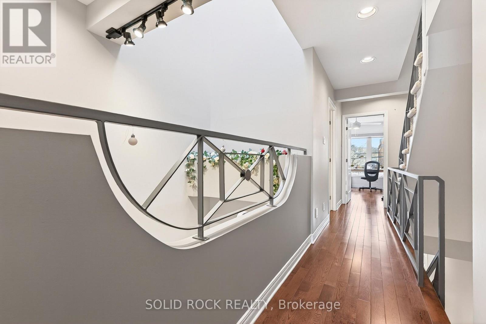 395 Mackay Street, Ottawa, Ontario  K1M 2C5 - Photo 24 - X12607012