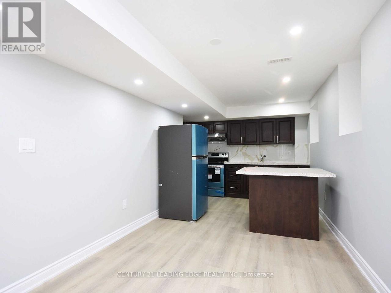 Bsmt - 13 Frampton Road, Brampton, Ontario L7A 4C9 - Photo 4 - W12607008